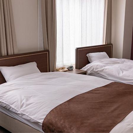 Kitsuregawa Country Club & Bihada Onsen Hotel Kitsuregawa Sakuyama Esterno foto